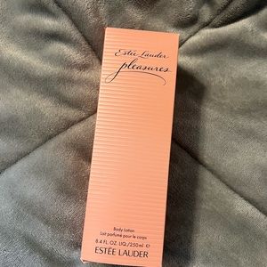 Estee Lauder Pleasures Lotion